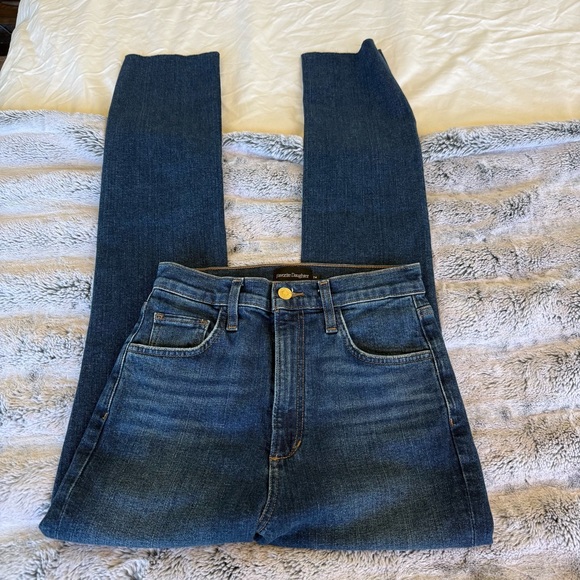 Favorite Daughter Denim - Favorite Daughter The Valentina Shortie Jeans